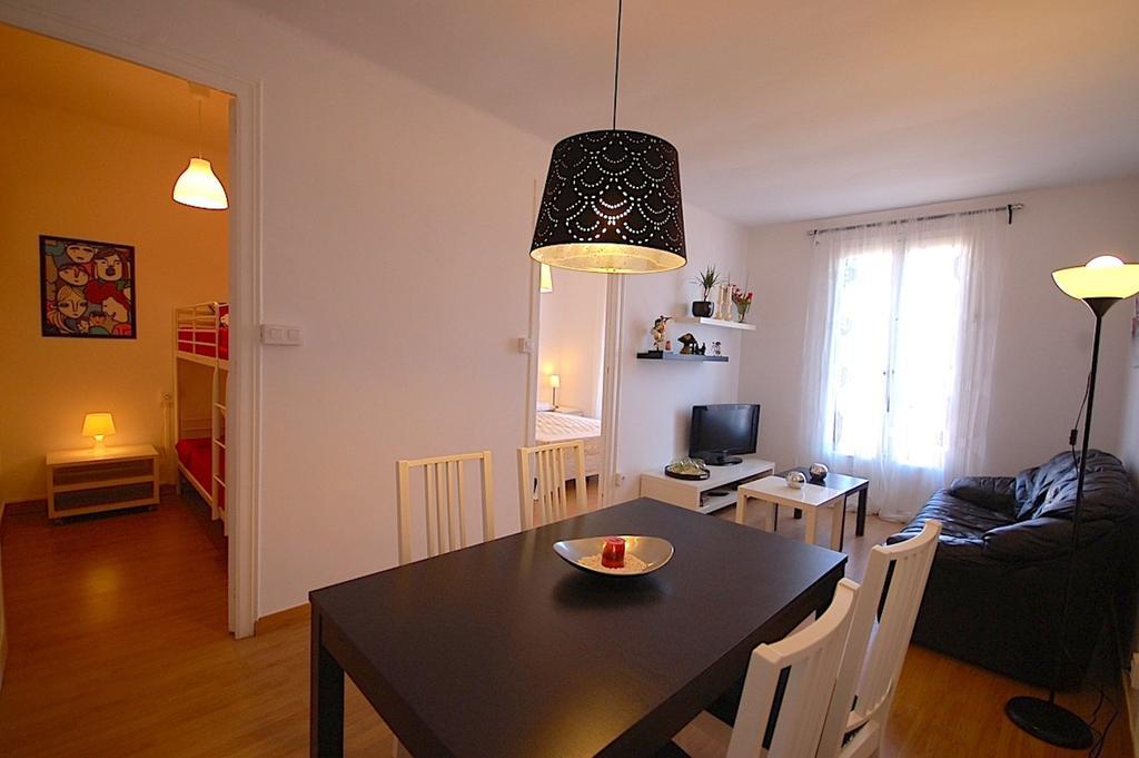 Lets Holidays Apartment Barcelona Near Beach Room photo